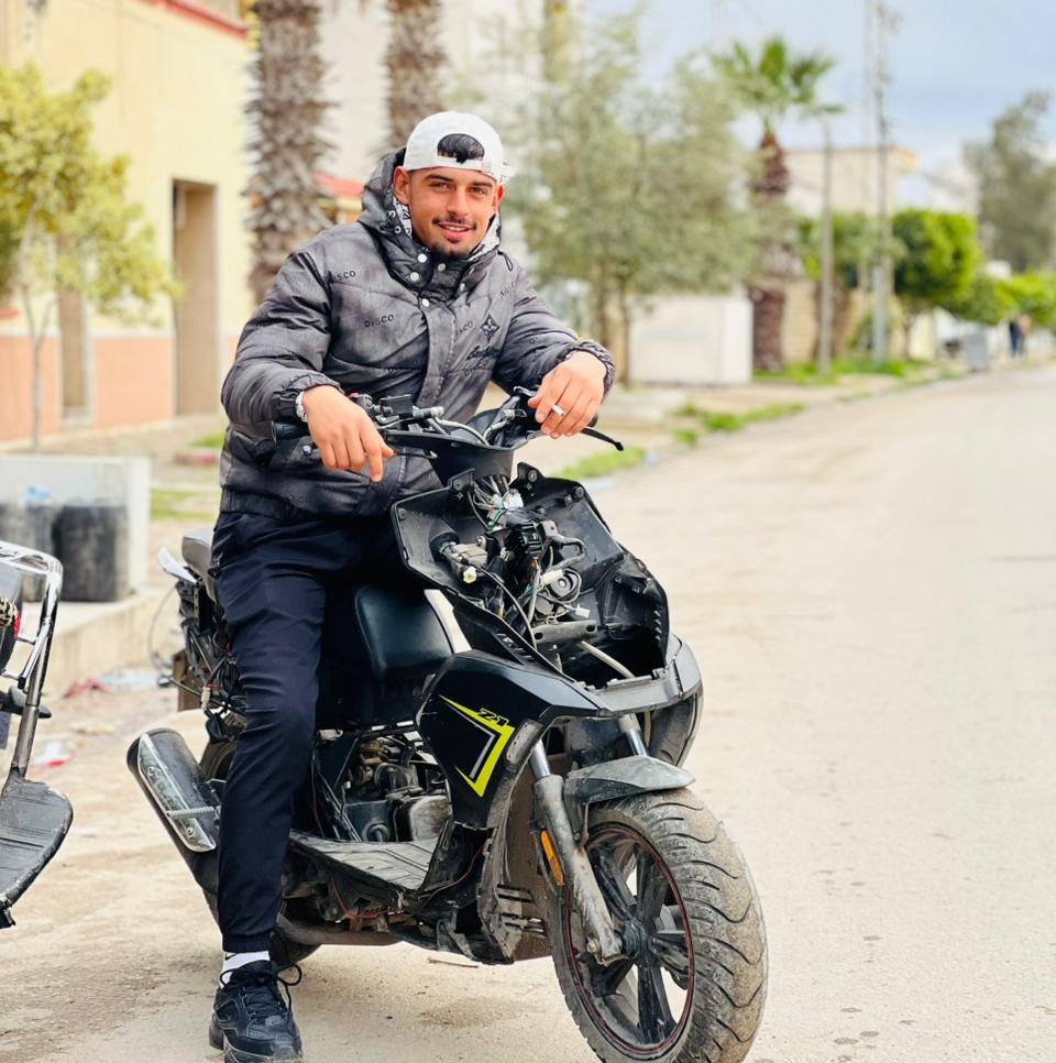 🏴‍☠️ tweet media