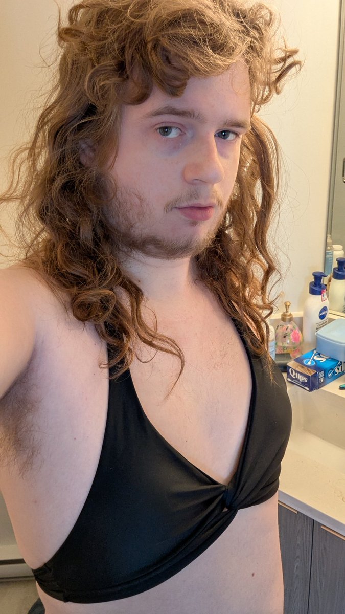 Bowblax 🎀 tweet media