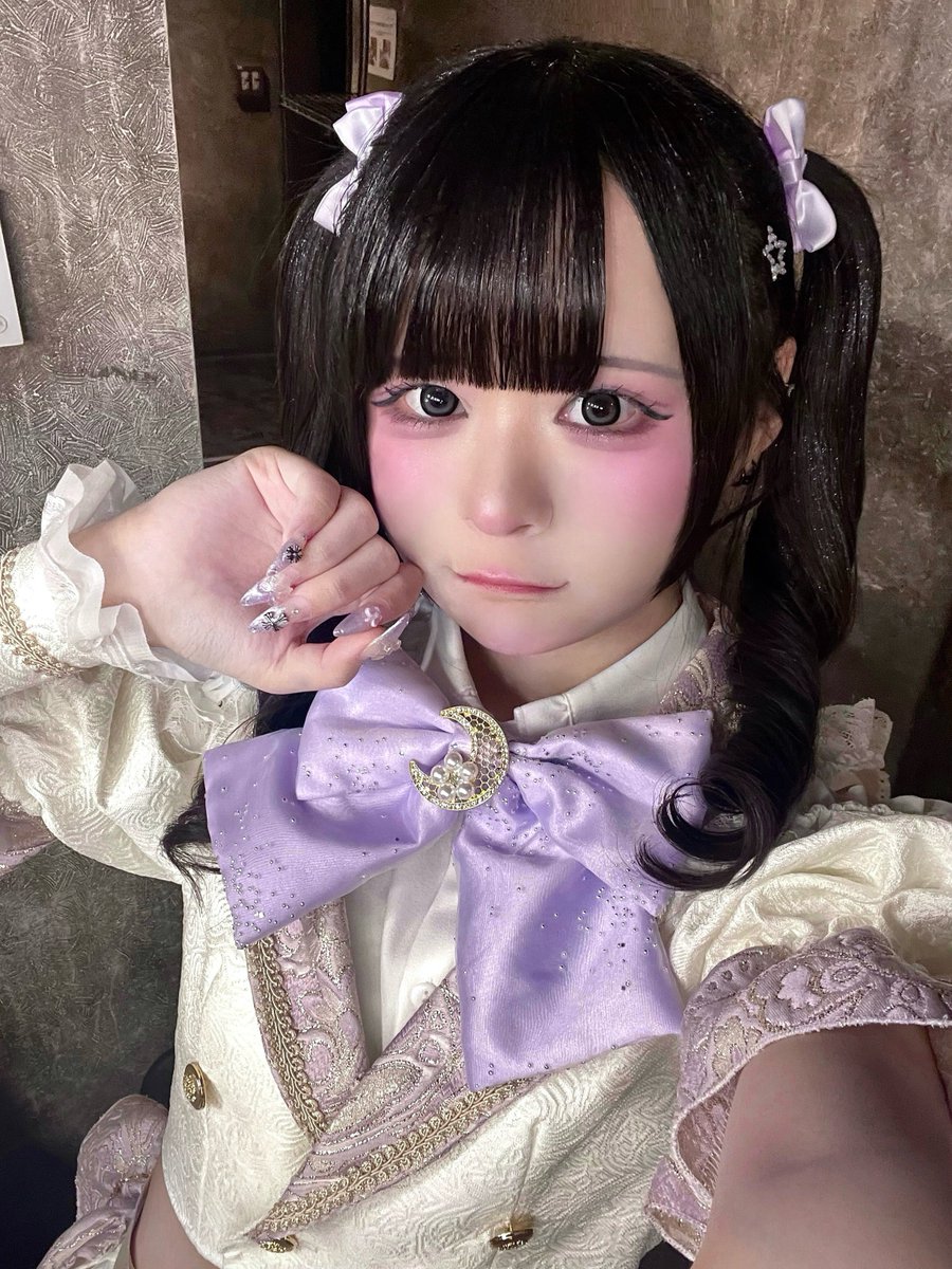 紫崎りお tweet media