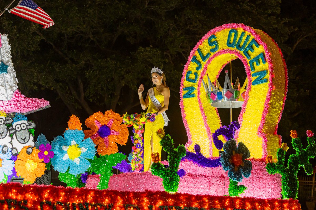 MayorGuajardo's tweet image. Buc Days continues to be one of Corpus Christi’s most meaningful traditions, and I am so grateful to have experienced it once again! 

Thank you to everyone who came out and made this year’s celebration one to remember. 🏴‍☠️

#BucDaysParade2026 #BucDays #Tradition

📸 Matthew Meza