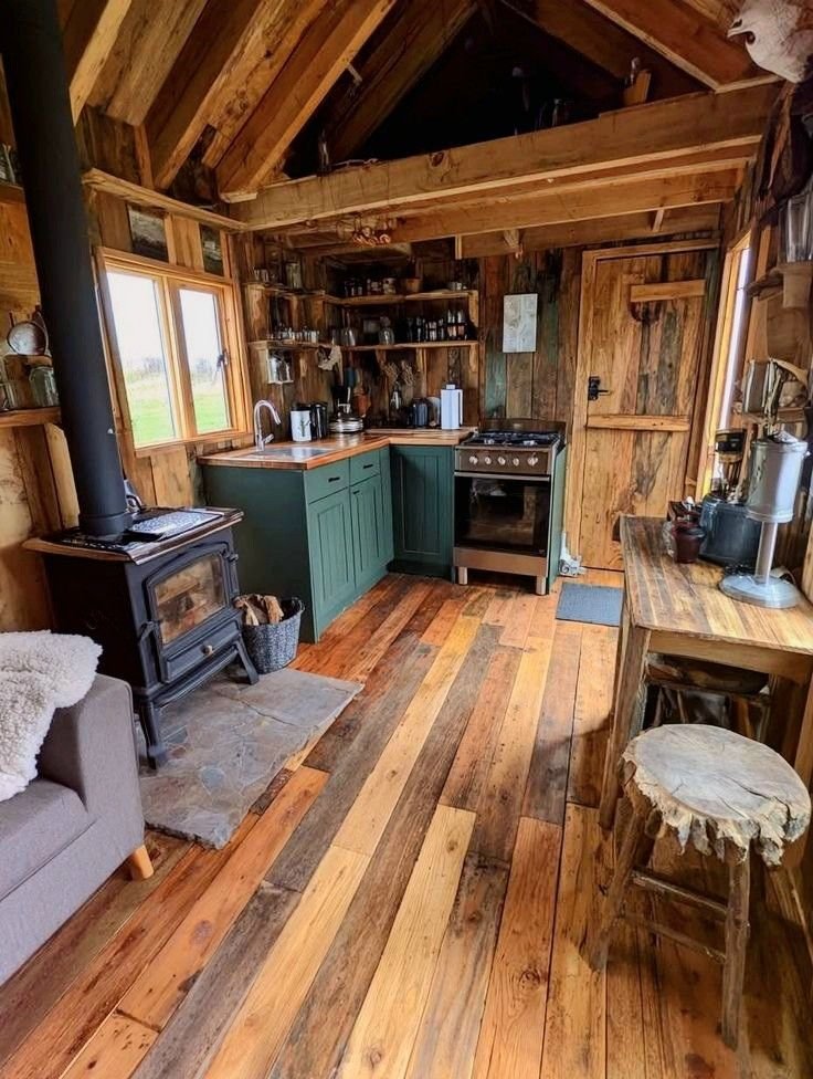 cabinsmountain's tweet image. 