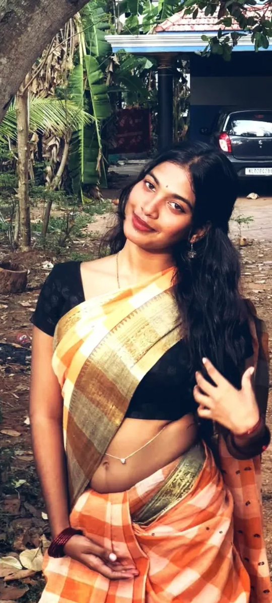 Mallu153022's tweet image. My insta navel Queen's sunday drop 🥵🥵🥵

It's enough💦💦💦💦💋💋💋

#Instagram #mallu #navel
