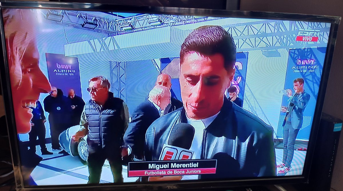 Estaba viendo lo de Colapinto y aparecio de la nada Merentiel y Paredes jajajajaja BOOOOOCAAAAAAA BOOOOOOCAAAAAAAAAAAA