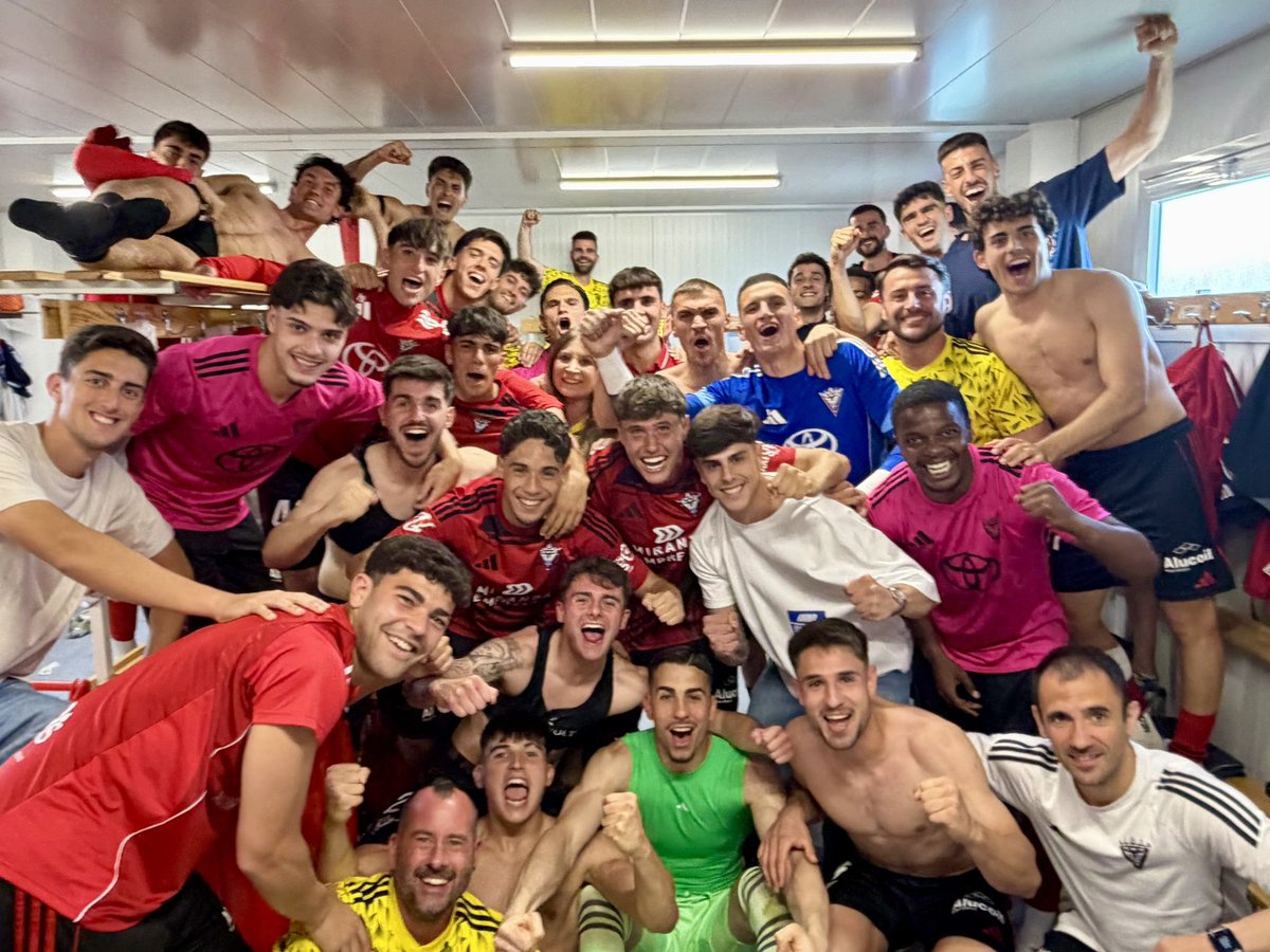 Club Deportivo Mirandés tweet media