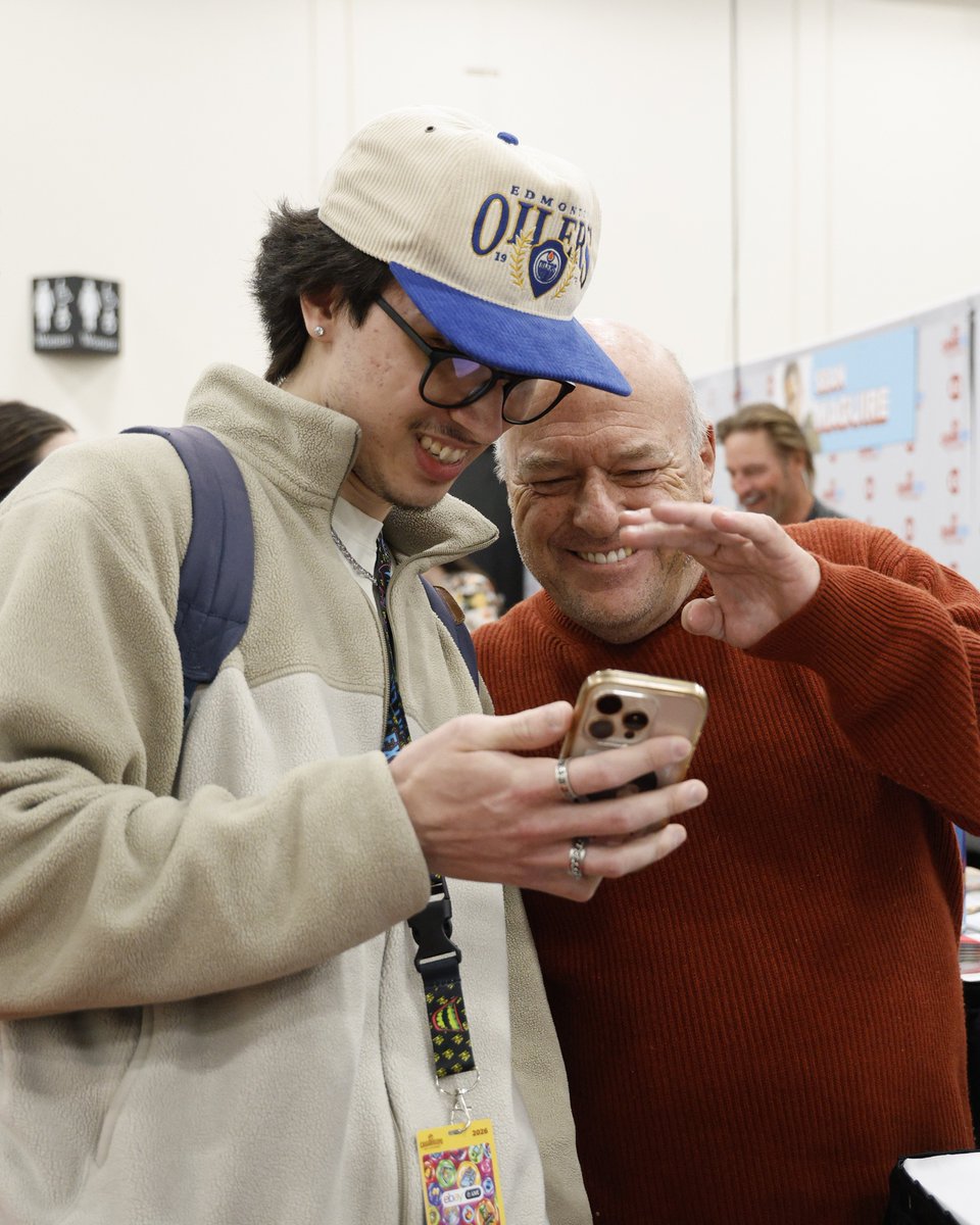 Calgaryexpo's tweet image. Case closed: the fan interactions with our guests at #CALGARYEXPO have been top tier 💥
Haven’t gotten an autograph from your fave celeb yet? Don’t wait much longer. Today’s your last chance to capture a memory you won’t forget.

#Calgary #YYC #ComicCon #Celebrities #PopCulture