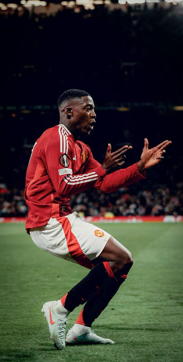 Miles 💜 tweet media