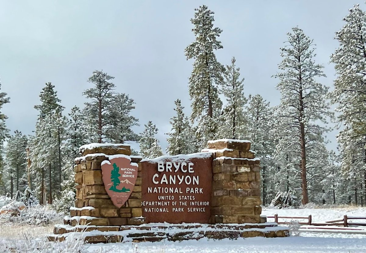 EverydayParks's tweet photo. The national park of the week is Bryce Canyon National Park!

4.9/5 stars (31690 ratings)

wiki🧵 below https://t.co/m74cOMh8MS