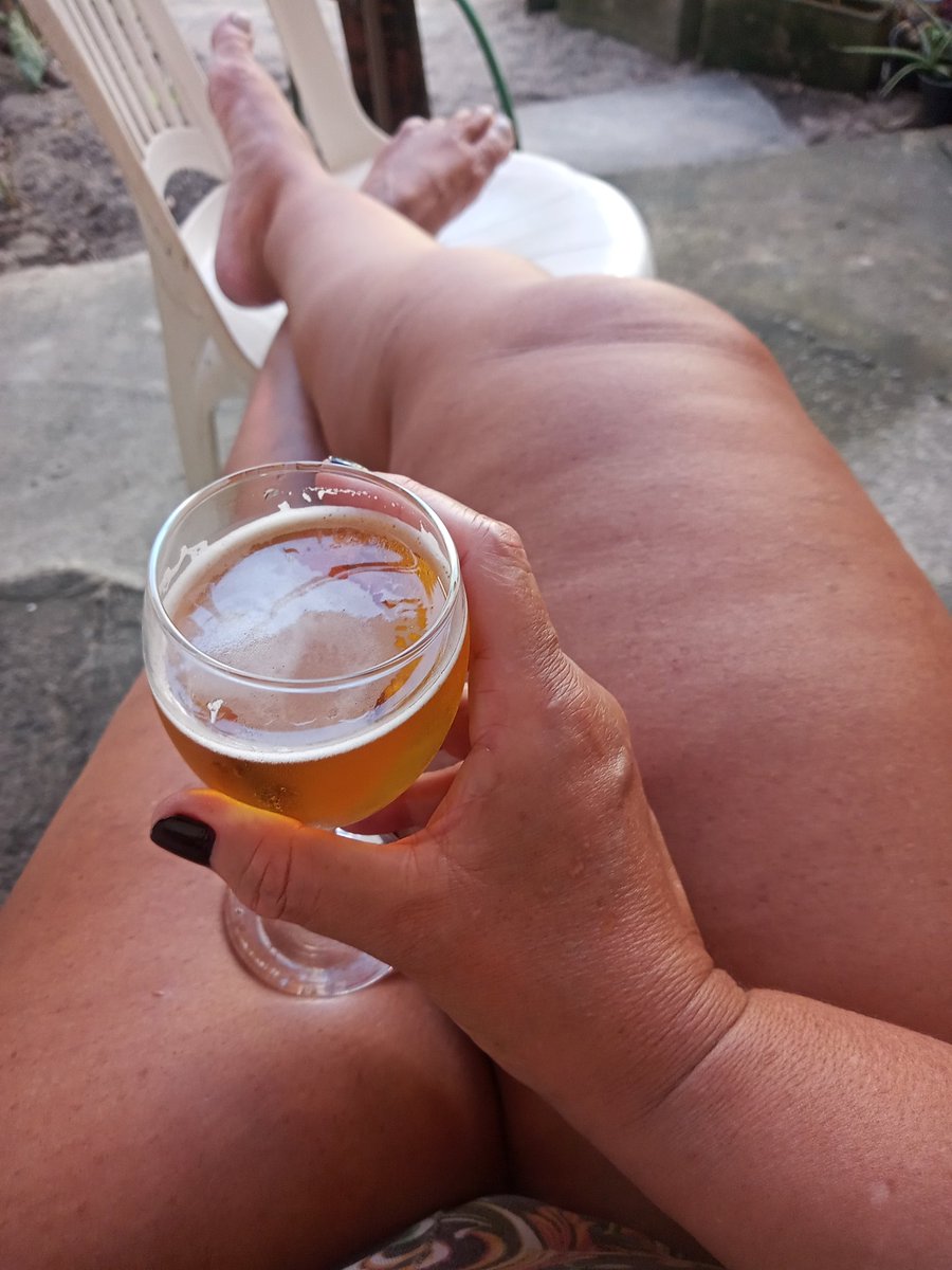 Domingo+sol+calor tipo verão=🍺