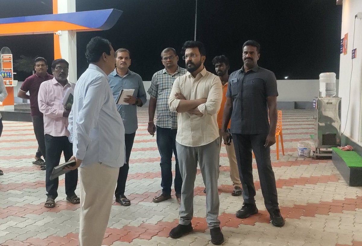 Guntur Collector tweet media