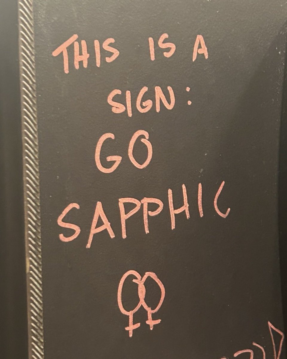 magnolia ⚢ . ݁₊ ⊹ tweet media