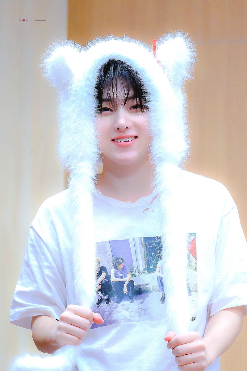 ⌁ ｝- ❥ - ＞ tweet media