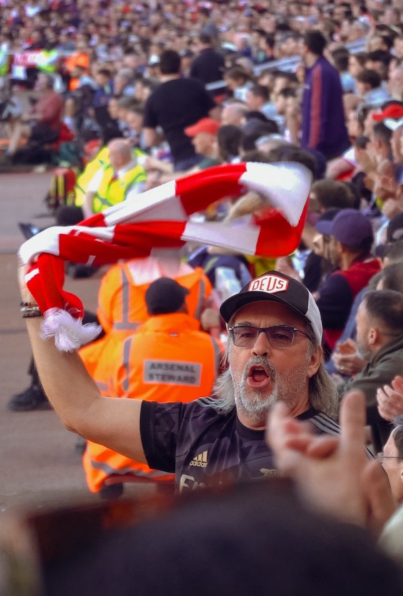 score guy tweet media