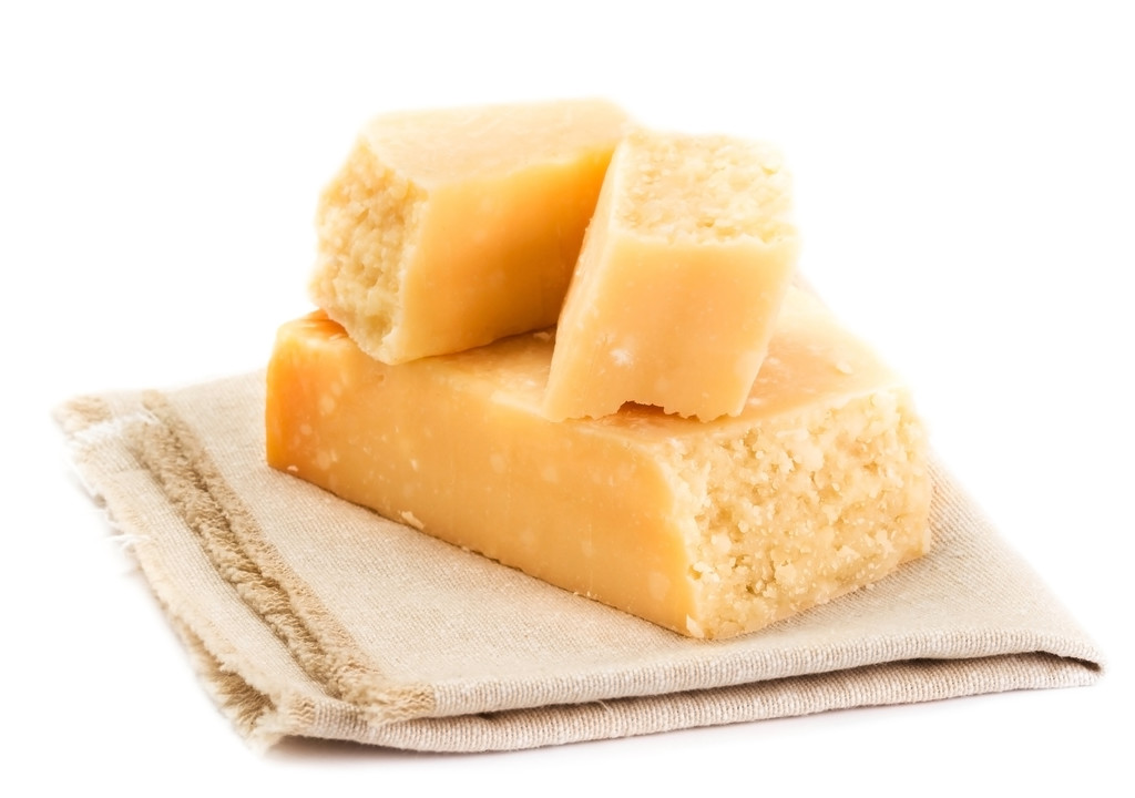 PaulinaRasjo's tweet image. 3-Ingredient Crispy Parmesan Zucchini Fries  | Bake at 200°C (400°F) for 15 mins, no fryer needed! Crispy outside, cheesy inside—perfect quick snack or side. #HomemadeSnacks #EasyRecipes #Vegetarian