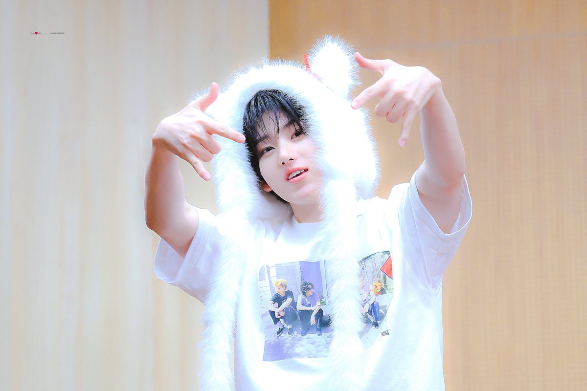 ⌁ ｝- ❥ - ＞ tweet media