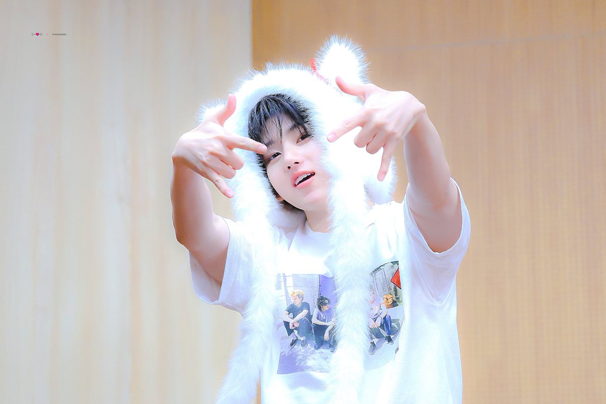 ⌁ ｝- ❥ - ＞ tweet media