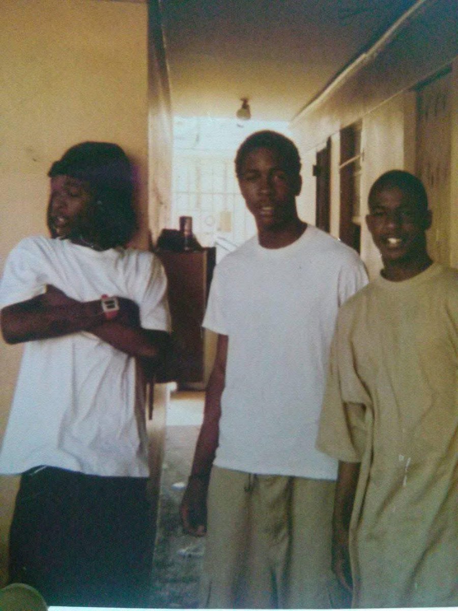 killahdiorr's tweet photo. RIP TO MY DAWG 61 STEVE.. SMH, DAMNNNNNNNNN GOLDMOUF🕊️🖤 https://t.co/3kzgWABhYw