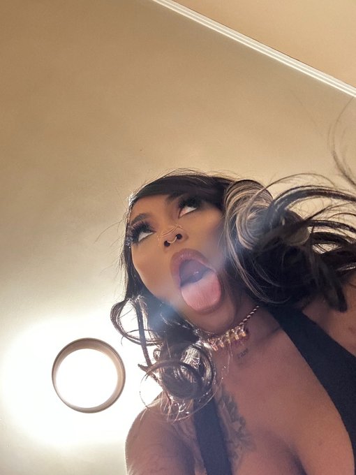 𝓡𝓮𝓷𝓲~𝓜𝓐 ♡🥀😝🫧 tweet media