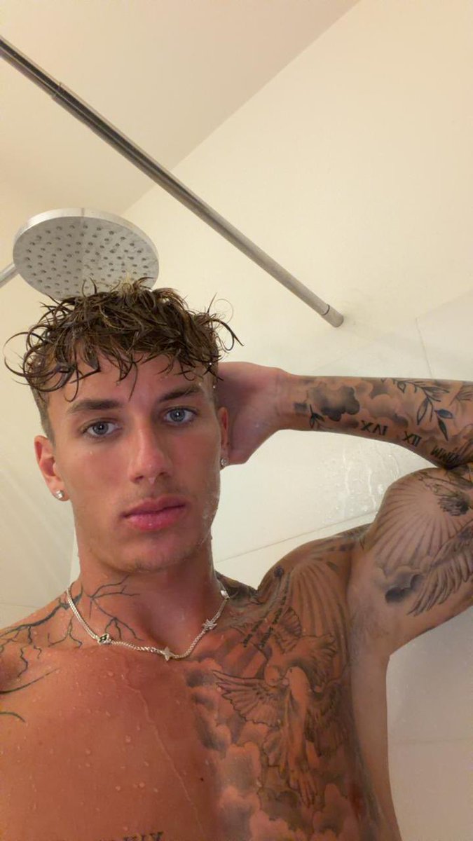 Avec ou sans poils sous les bras ? 👀