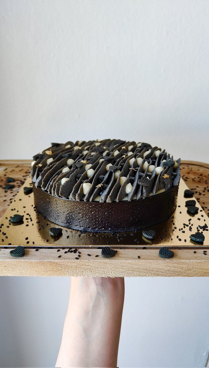 𝑳𝒖𝒏𝒂𝒇𝒓𝒆𝒚𝒂 🌙 tweet media