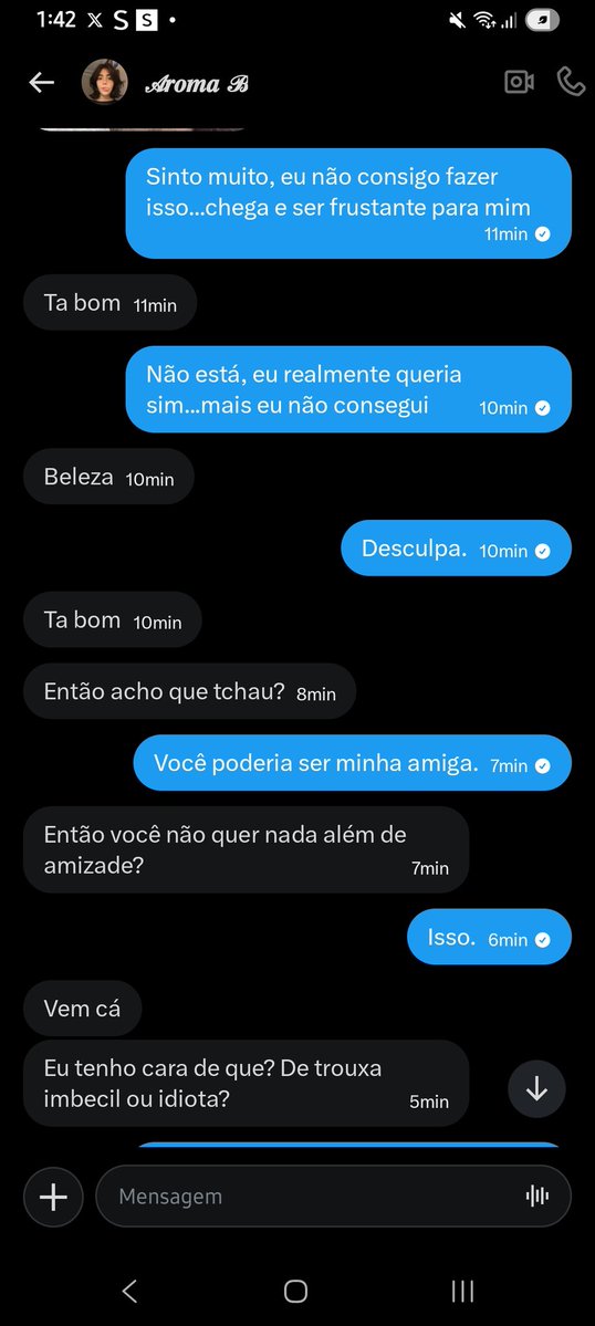 𝒥𝒾𝓃𝒶 𝒲𝒶𝓎𝓃𝑒. tweet media