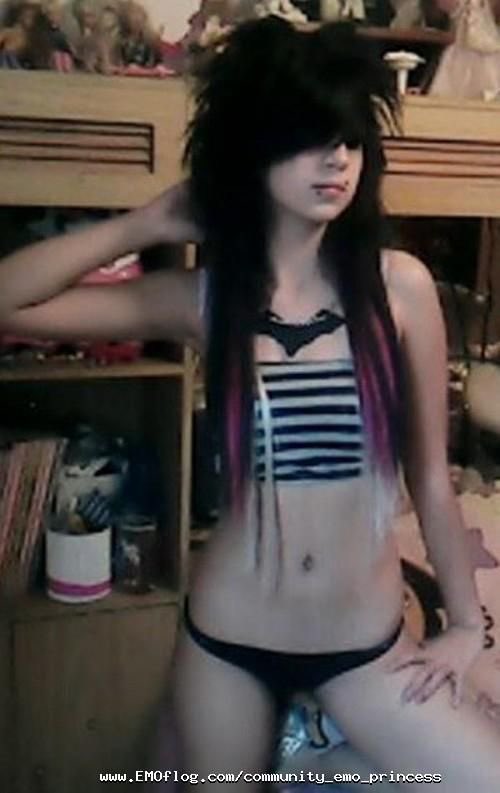 datura 🍭 locked in tweet media