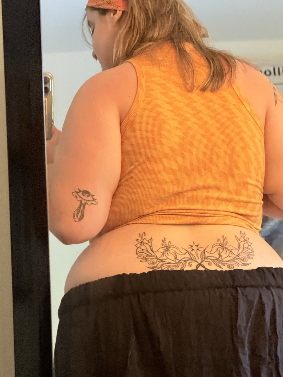 birdie ⚢ 💋 tweet media