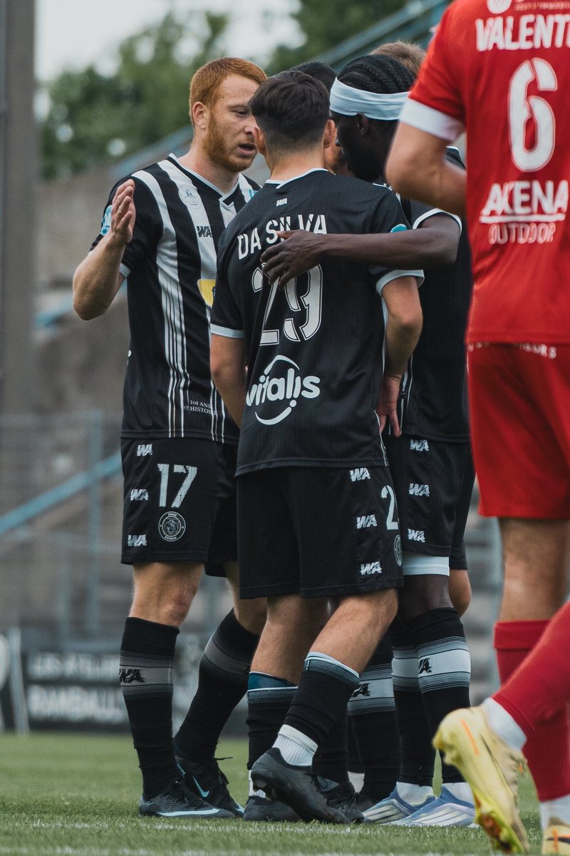 stadepoitevinfc's tweet photo. [#N2] 😤 𝗗𝗲 𝗻𝗼𝘂𝘃𝗲𝗮𝘂𝘅 𝗿𝗲𝗴𝗿𝗲𝘁𝘀, 𝗺𝗮𝗶𝘀 𝘁𝗼𝘂𝗷𝗼𝘂𝗿𝘀 𝗲𝗻 𝘃𝗶𝗲

Nos Poitevins restent pleinement dans la course au maintien 👊
📅 Prochaine bataille à Chauray, samedi 2 mai.

#StadePoitevinFC #TeamDragons #EnsemblePlusLoin 🐉 https://t.co/rg5O2vhq3H
