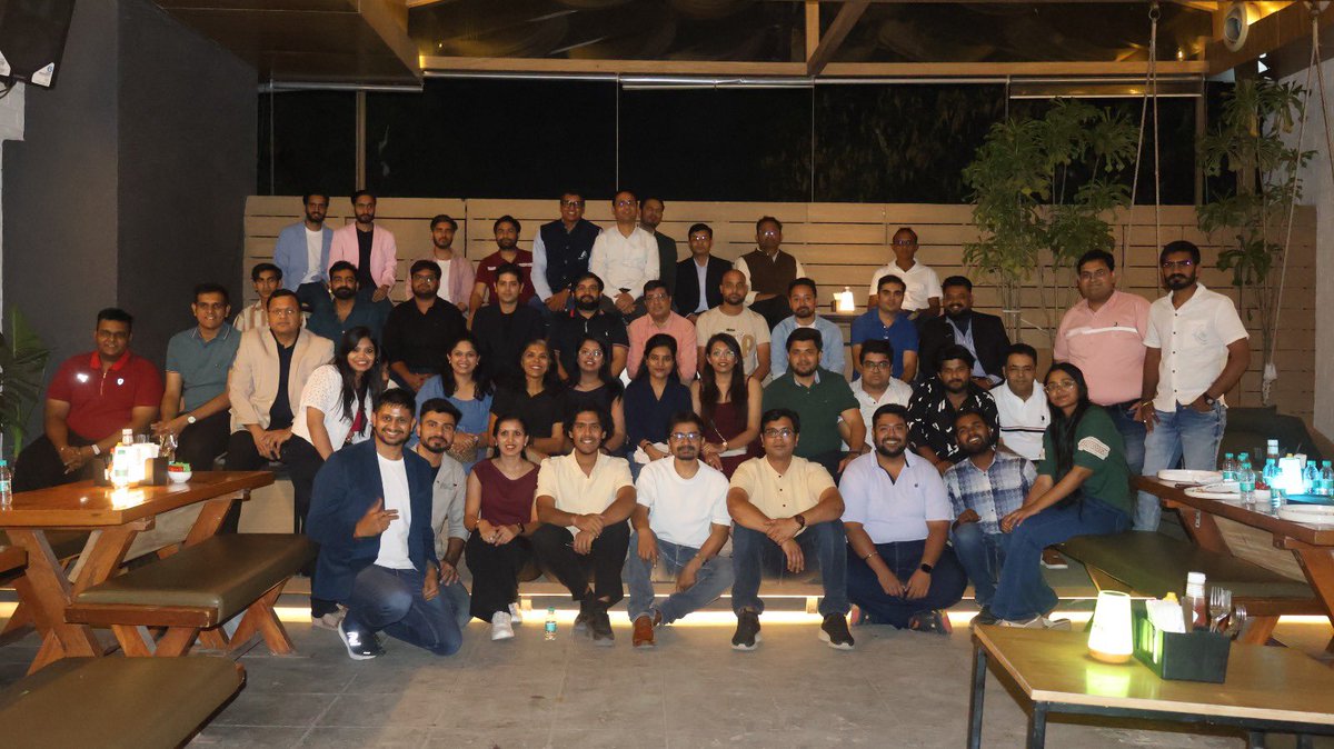 GDG_Indore's tweet photo. No slides. No panels. Just 🔥 conversations.

Build with AI: App Roadshow pre community mixer held in Indore — real talks, real connections.
24th April | Ohlio Indore 

#BuildWithAI #GDGIndore #IndoreTech #AICommunity #Networking @tpal94 https://t.co/GfMPL534Zd