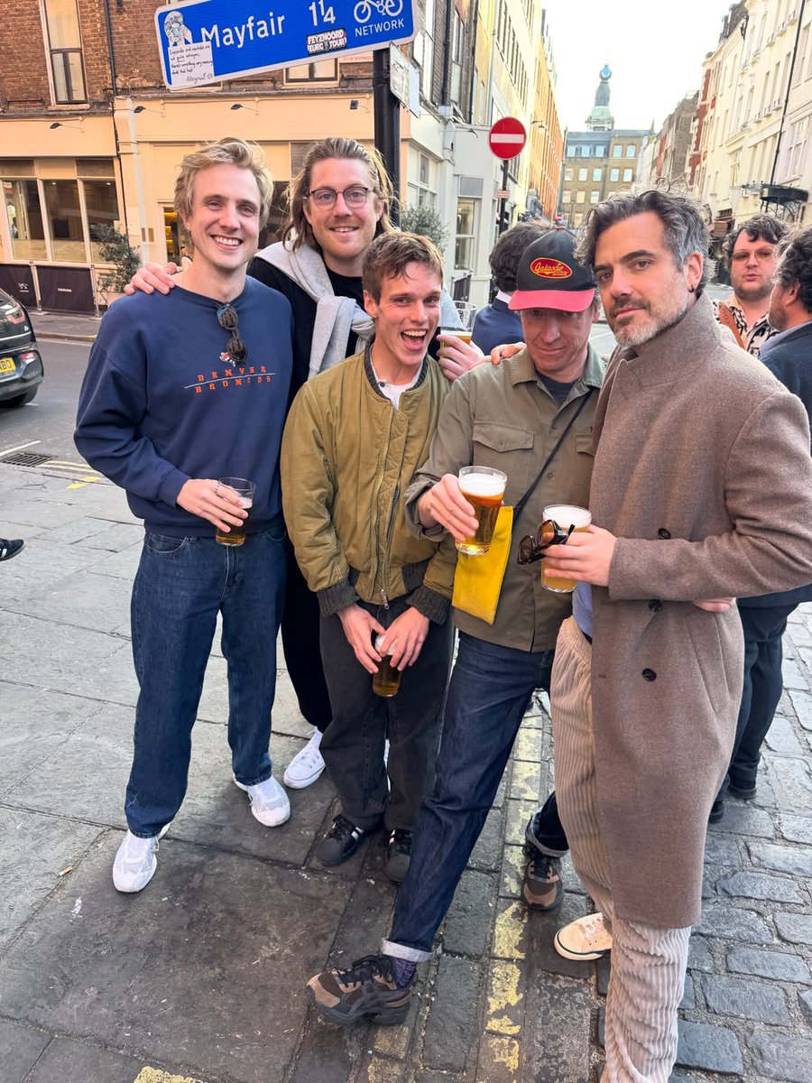 yet another angle of the AKOTSK boys reunion in london