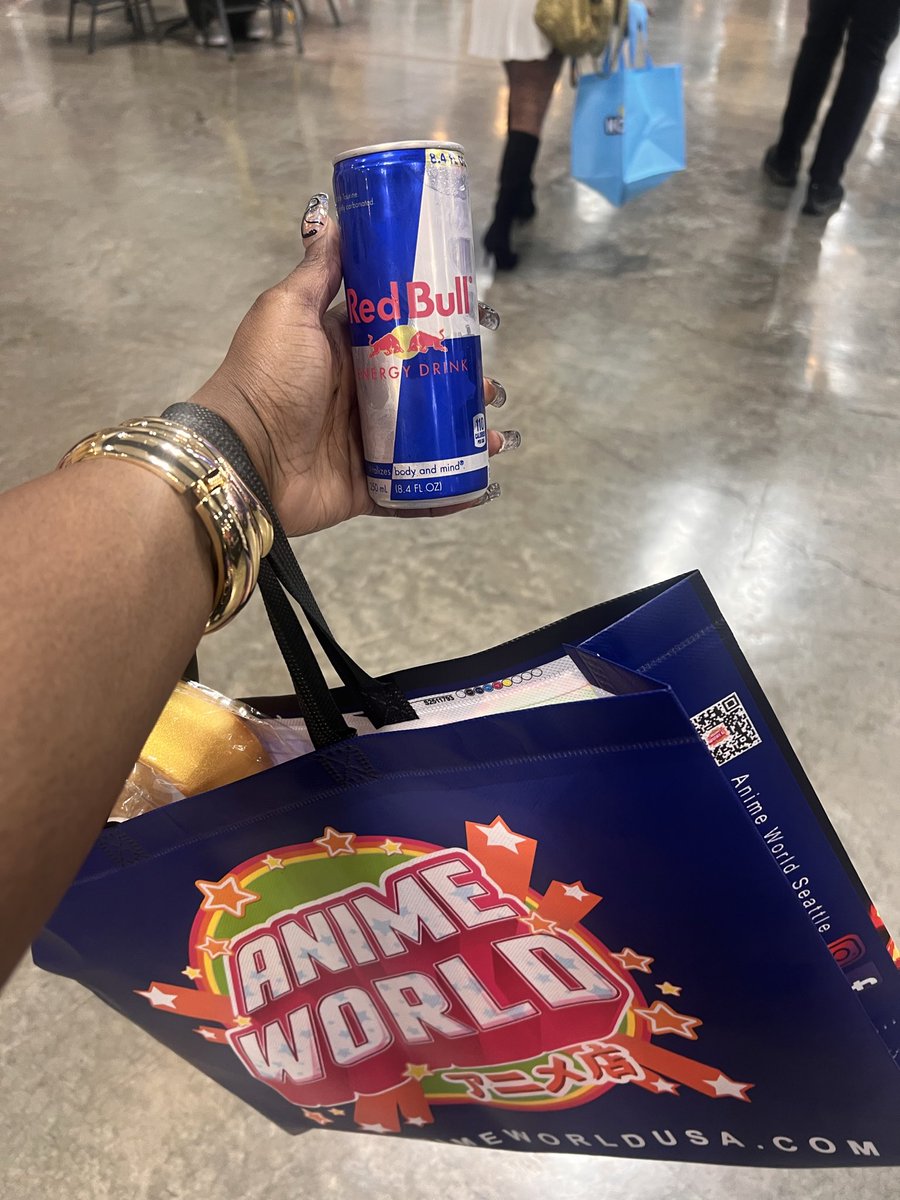 Prismtvste's tweet image. Kawaii Kon 2026 Honolulu, Hawaii 
Celebrating Japanese anime, manga, gaming, and pop culture. 💜 #kawaiikon #Honolulu #Hawaii 

I was a Pokémon trainer 😂💜