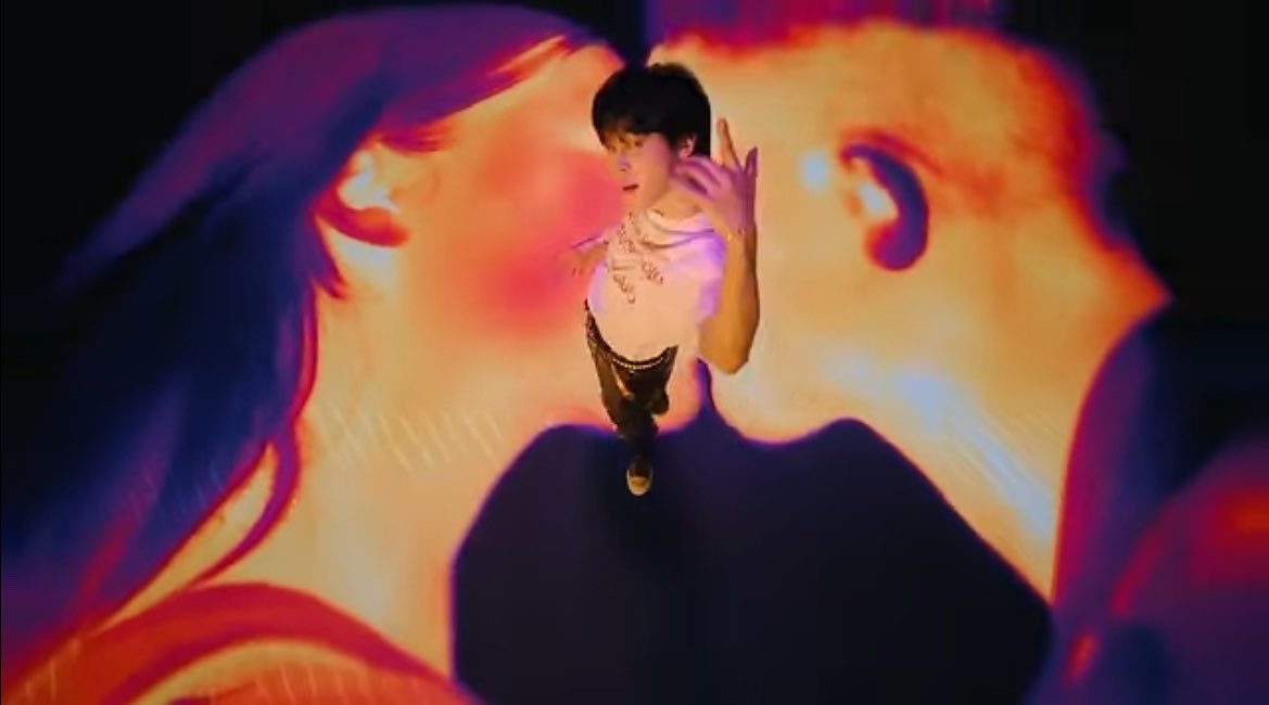 JΛY ⁷ IS SEEING BTS tweet media