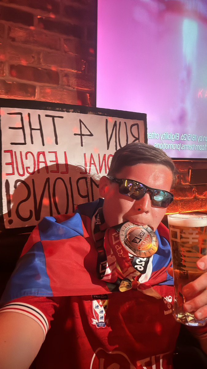 CallumDaniels19's tweet photo. @natashaeveritt7 Some weekend 🍻 https://t.co/y7zH9yggSk