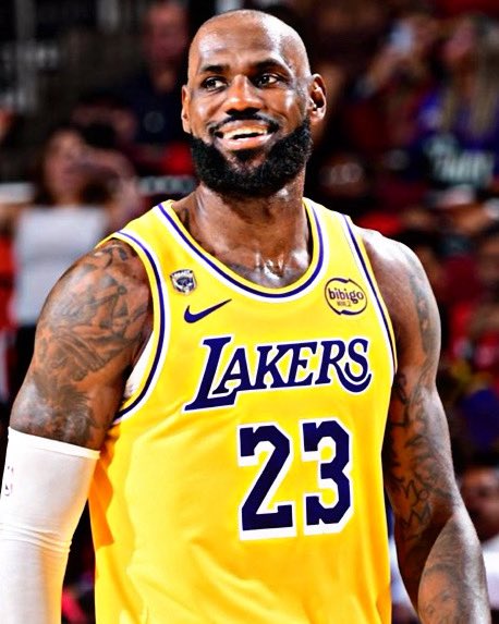 Witness King James tweet media