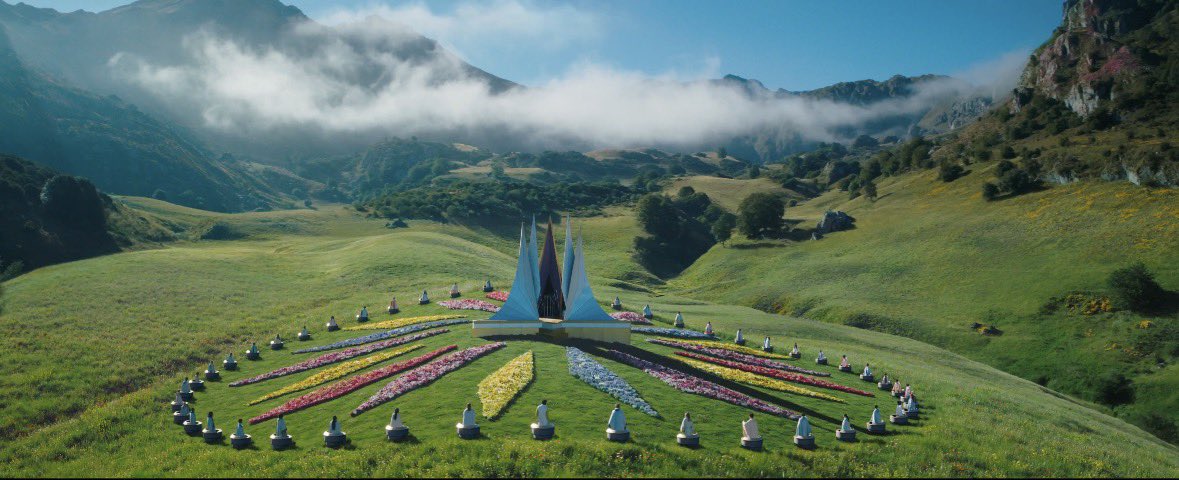 isabelle tweet media