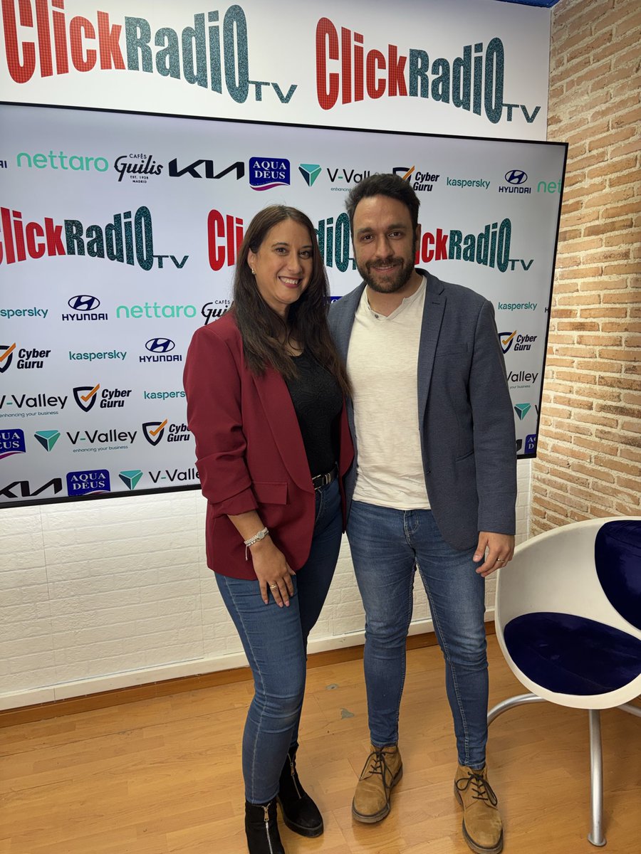 ClickRadioTV's tweet image. En el programa del pasado miércoles de #DVT tuvimos el placer de hablar con Lara Fernández (@lara_mamaestra).

✨ Descubre su historia y sus aprendizajes sobre la etapa infantil en YouTube! Recuerda que todos los miércoles a las 19:00 h en ClickRadioTV.

youtu.be/vPzOZwkkvcs?is…