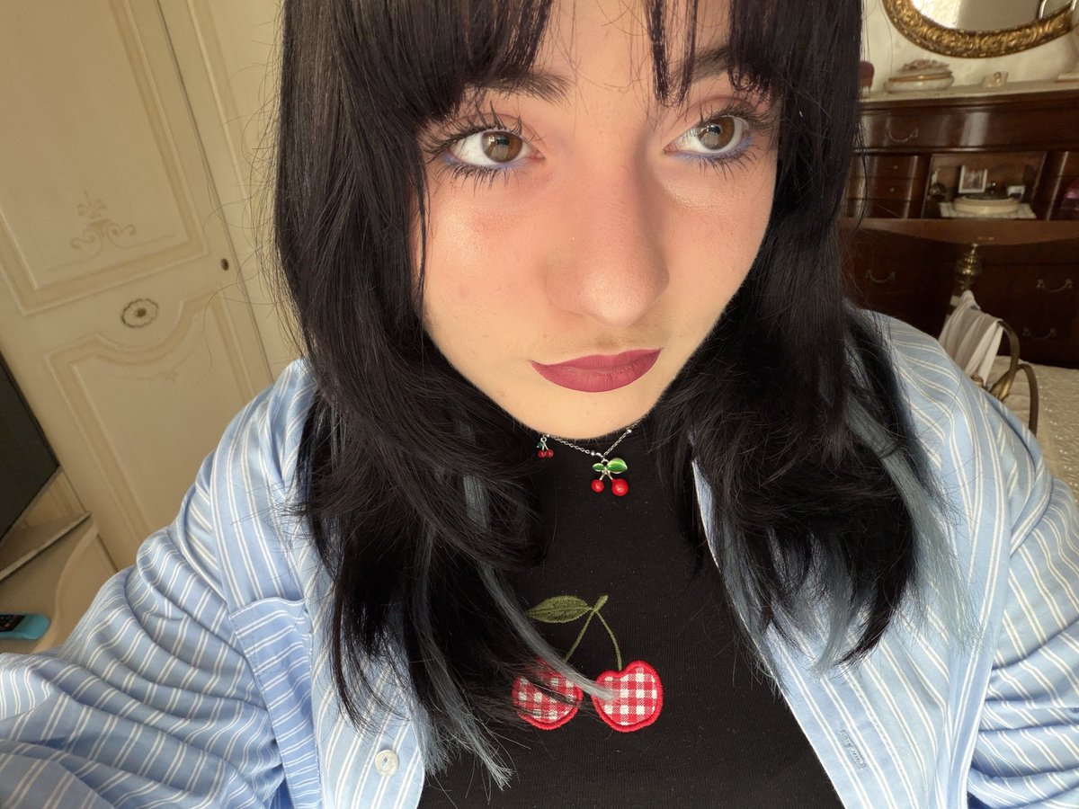 kong’s gf tweet media