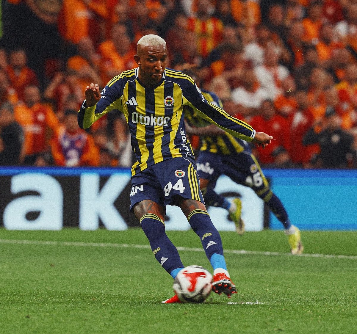 kaliforniya ehliyeti tweet media