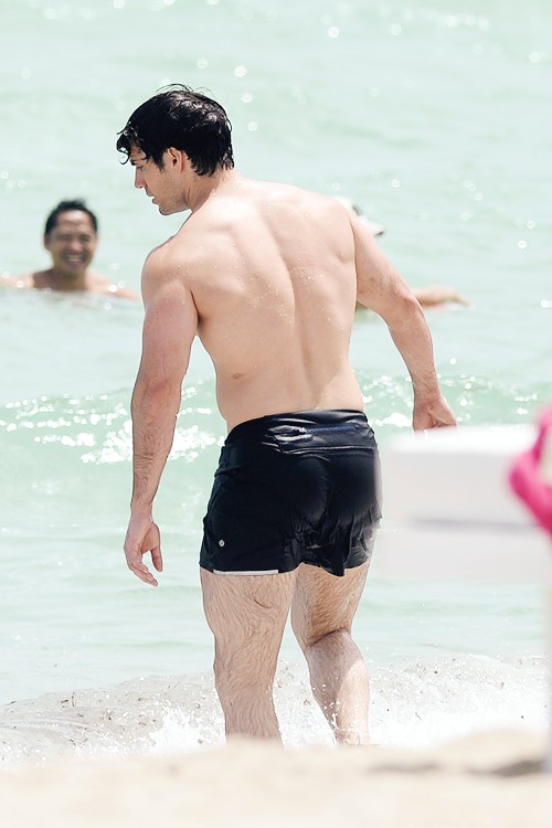 CHRIS REDFIELD. tweet media