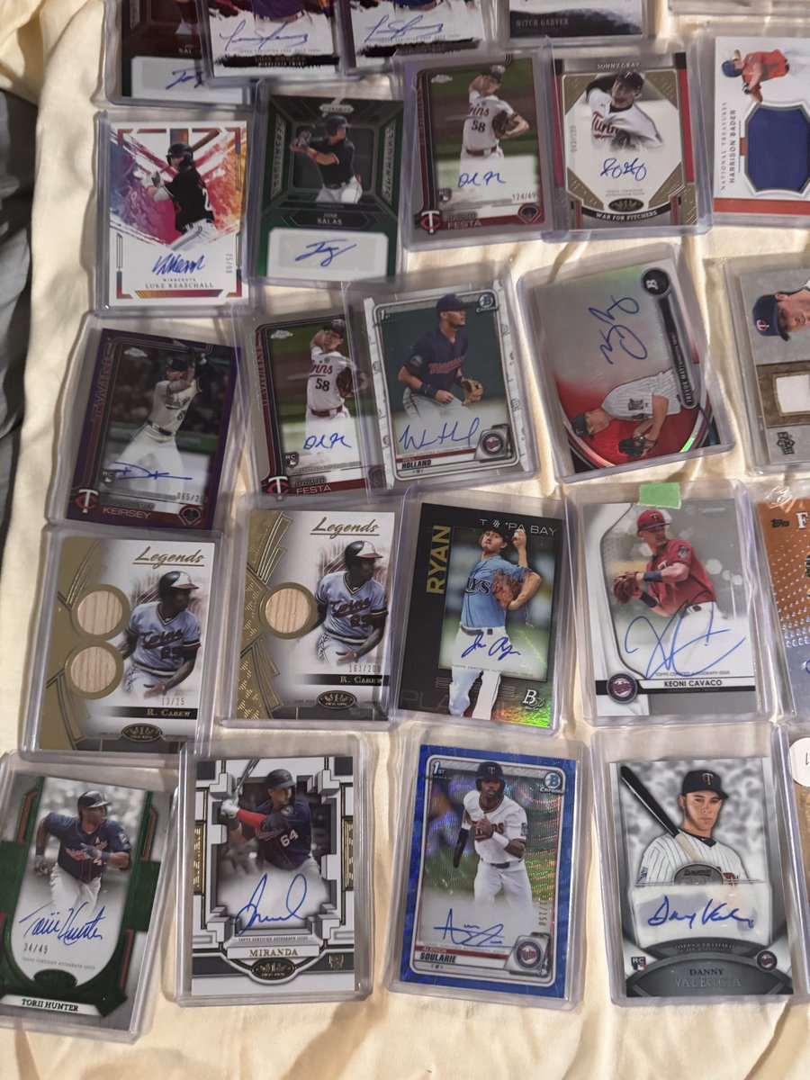 KirbyPuckett_Collector_34 tweet media
