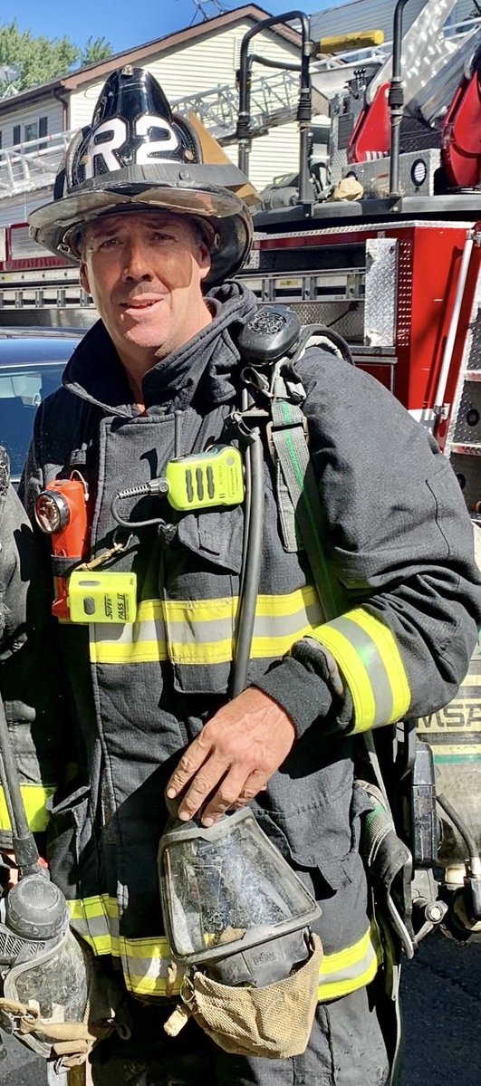 Boston Fire Dept. tweet media