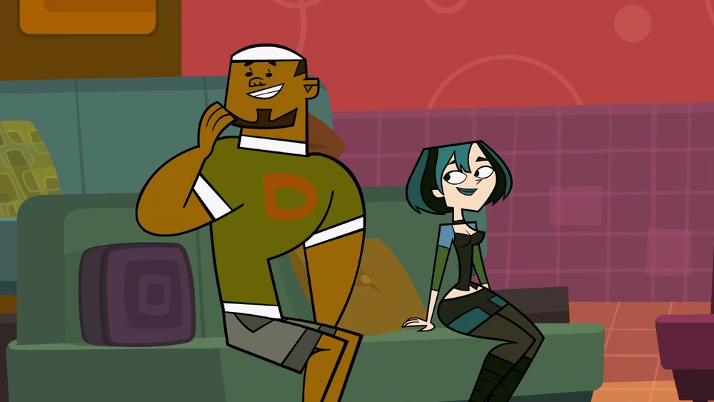 tdiupdated's tweet photo. 17 years ago today, DJ and Gwen were guests on the Total Drama Action Aftermath!

Happy Anniversary to The Aftermath II: Forgive and For-Gwen! https://t.co/lsRutJKfzl