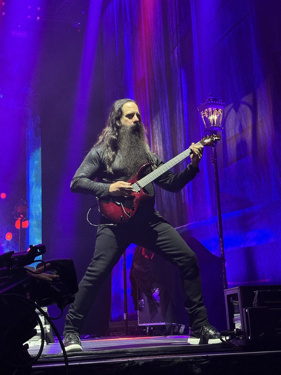 #JohnPetrucci #Dreamtheater 
<a href="/JPetrucci/">John Petrucci</a> 
Argentina ~ Movistar Arena 🇦🇷