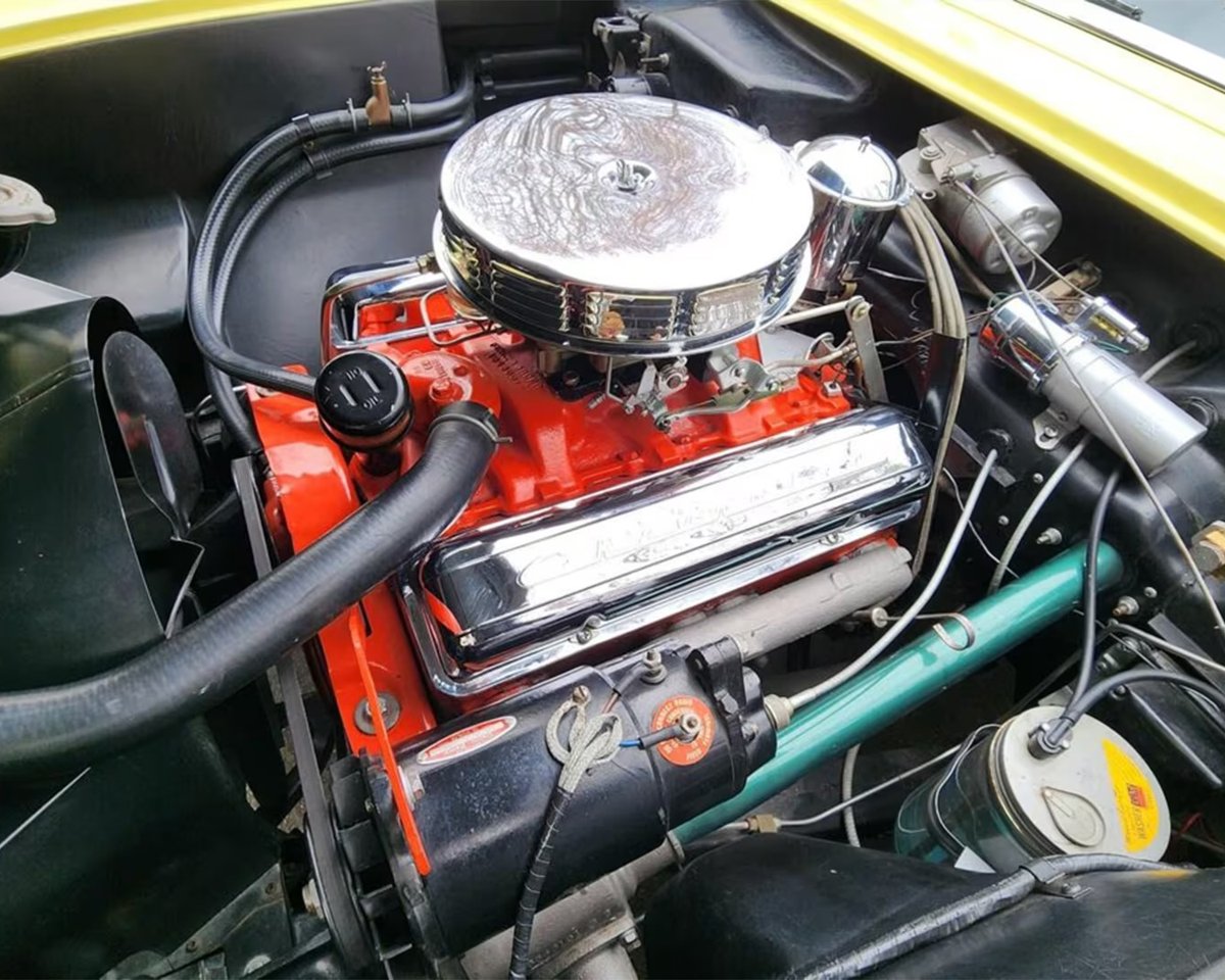 Barrett_Jackson's tweet image. Timeless from the top down. This 1955 @Chevrolet #Corvette convertible sold for $247,500 at the 2026 #PalmBeach Auction.

Learn more: bit.ly/PB26TW-1955Che…