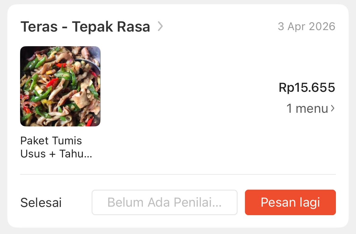 sickshuck's tweet photo. @Lalilach_29 @undipmfs3 aku sering beli ka!! untuk rasanya emg beneran enak tapi porsi nasinya b aja sii bukan yg banyak bgt tapi dikit juga ngga.. btw harus cb yg cumi kuning my favv 

(dan kynya ini yg punya bukan mahasiswa(?), jadi beda sm yg sebelah) https://t.co/rGQhNAJtIx