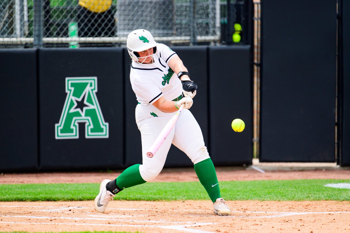MeanGreenSB's tweet image. Madi is the sixth player in program history to reach 16 home runs in a single season!!

#GMG 🟢🦅