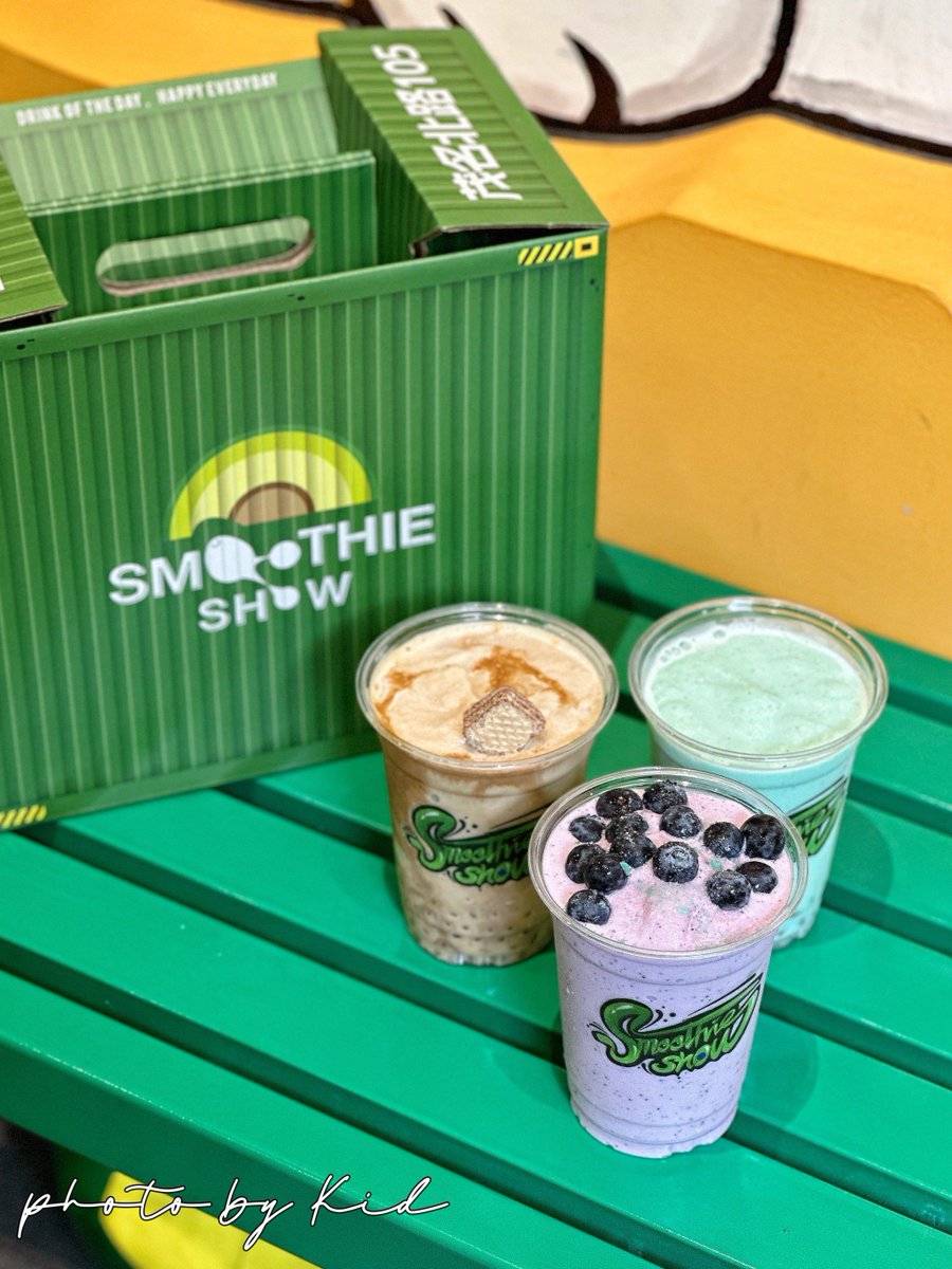 lsangel7's tweet image. Traded late-night takeout for 10-minute morning smoothies—woke up with energy, not a food coma  #SmallWins #HealthyHabit