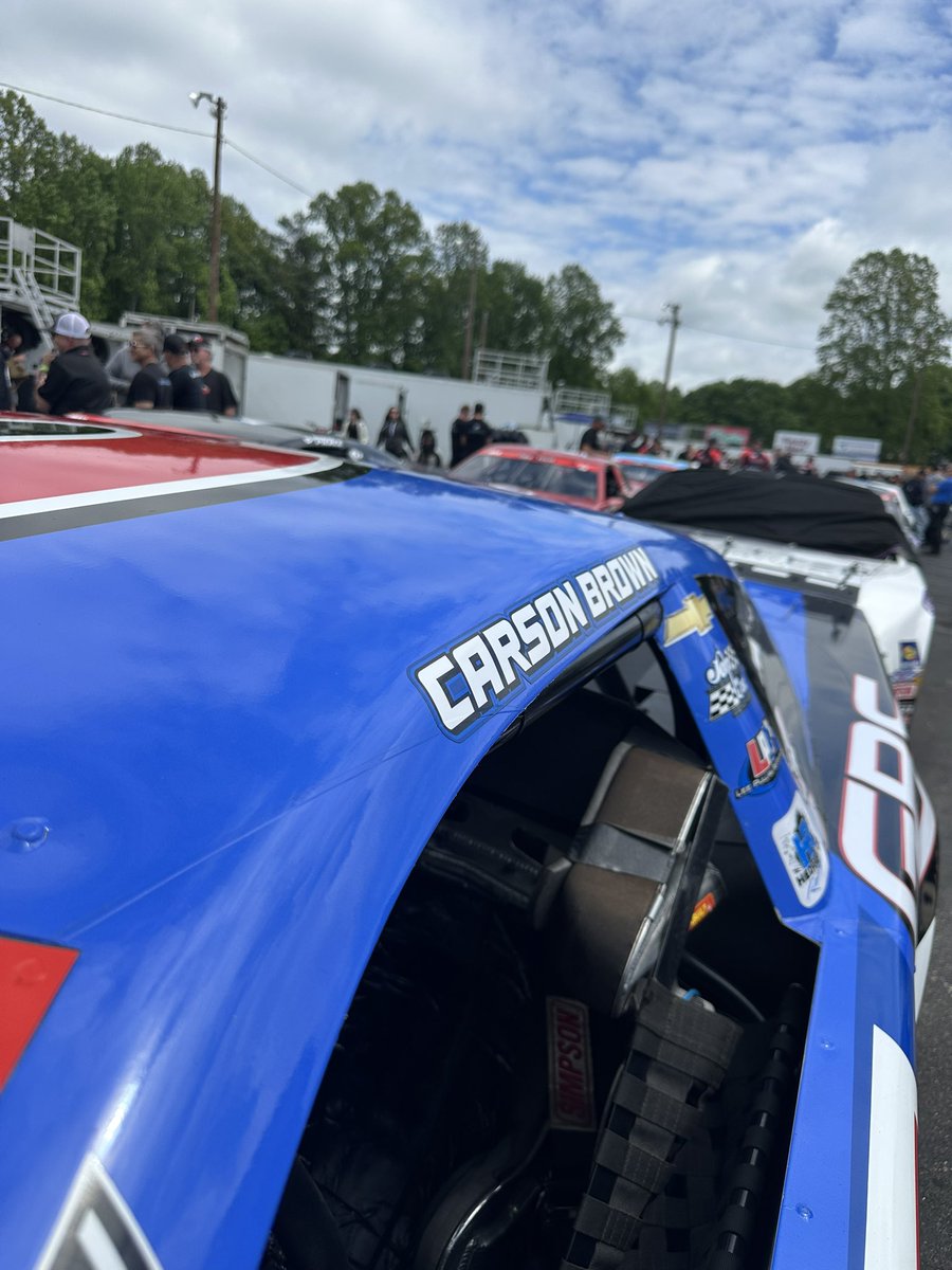 Lee Pulliam Performance tweet media