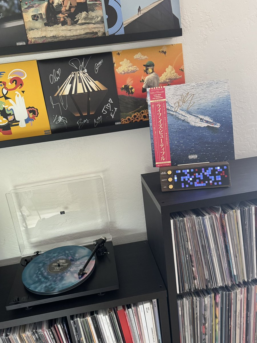 Sting’s Records🐝🍯 tweet media