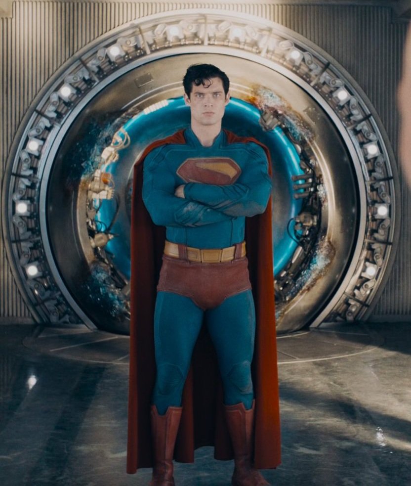 DCComicsFanBoy tweet media