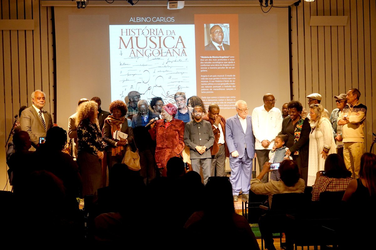 UCCLA acolheu lançamento do livro “História da Música Angolana” da autoria de Albino Carlos, no dia 24 de abril - Mais informações no link uccla.pt/noticias/uccla…